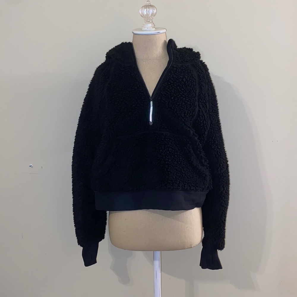Lululemon furry pullover